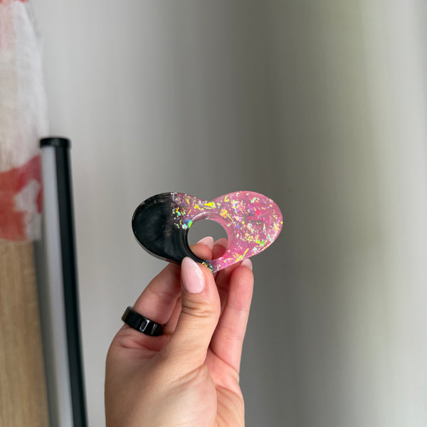 Pink & black heart page holder