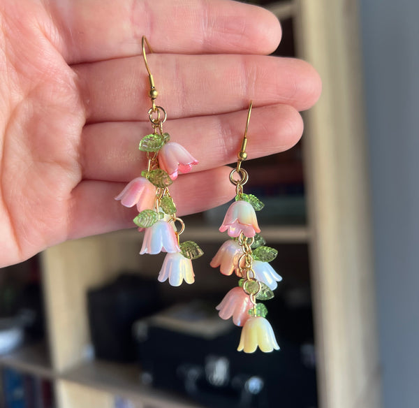 Spring/Mother’s Day earring set