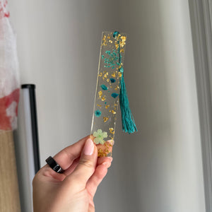 Floral resin bookmark