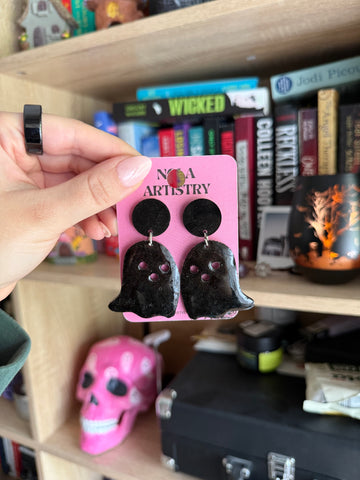 Resin ghosties