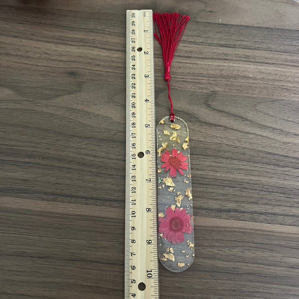 Resin bookmark