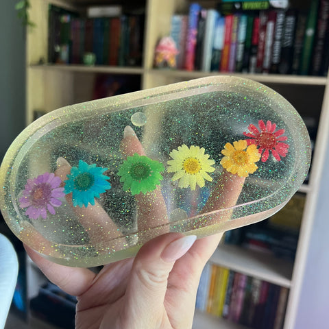 Resin trinket tray