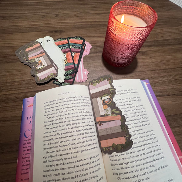 Light Academia bookshelf bookmark / soft touch