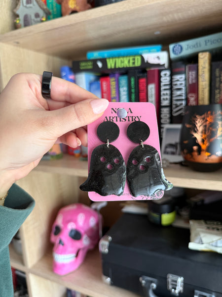 Resin ghosties