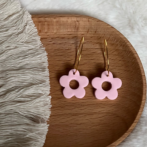 Pink daisy flower hoop earrings