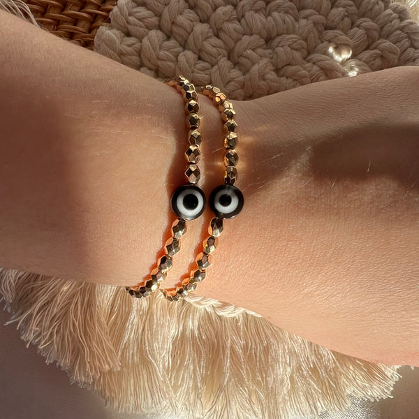 Black evil eye bracelet